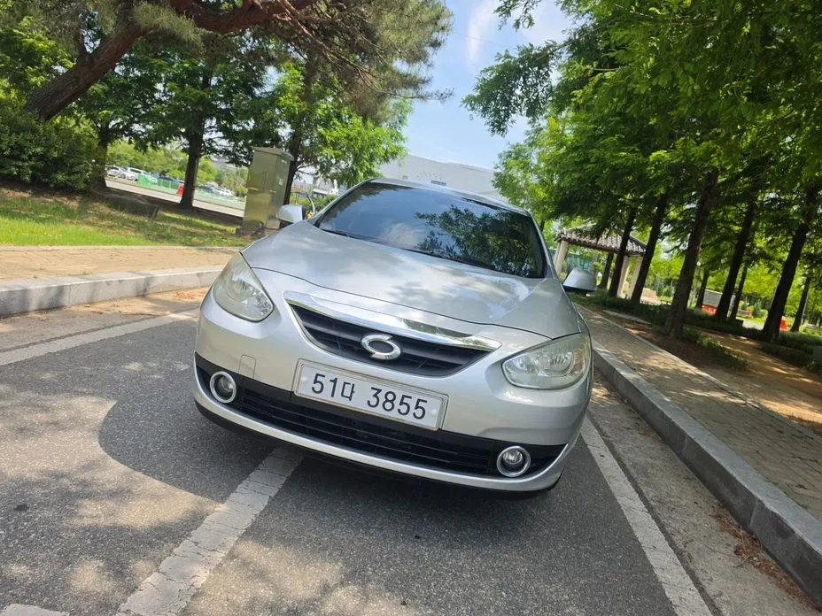 Renault-KoreaSamsung SM3 2010