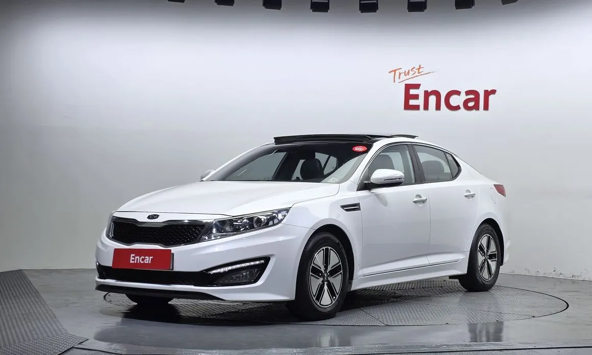 Kia K5 2011