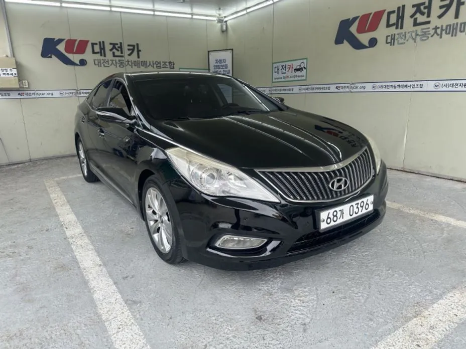 Hyundai Grandeur 2012