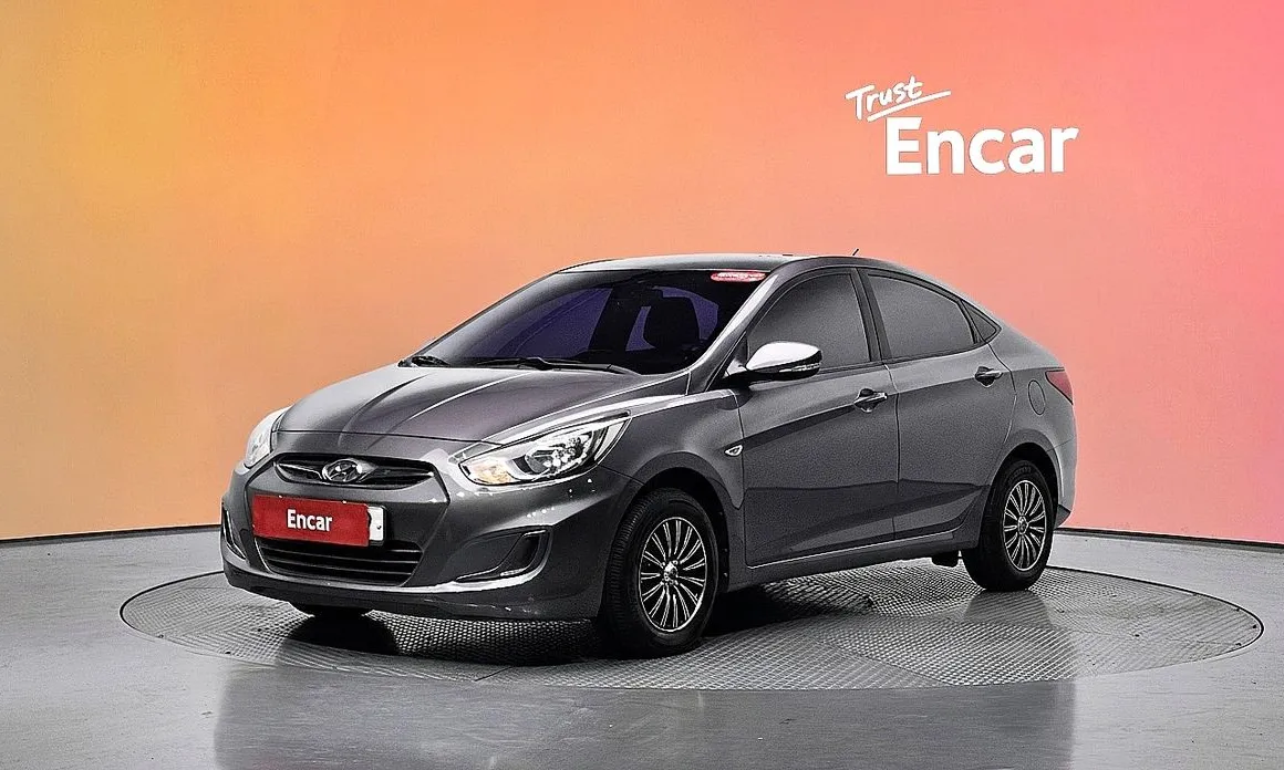 Hyundai Accent 2015
