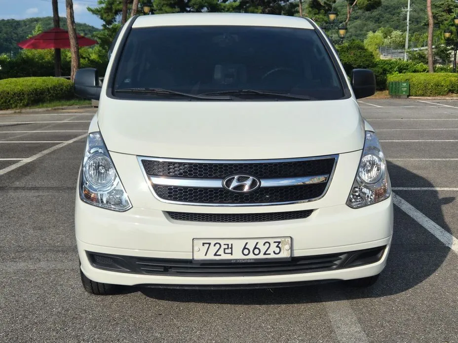 Hyundai Starex 2011