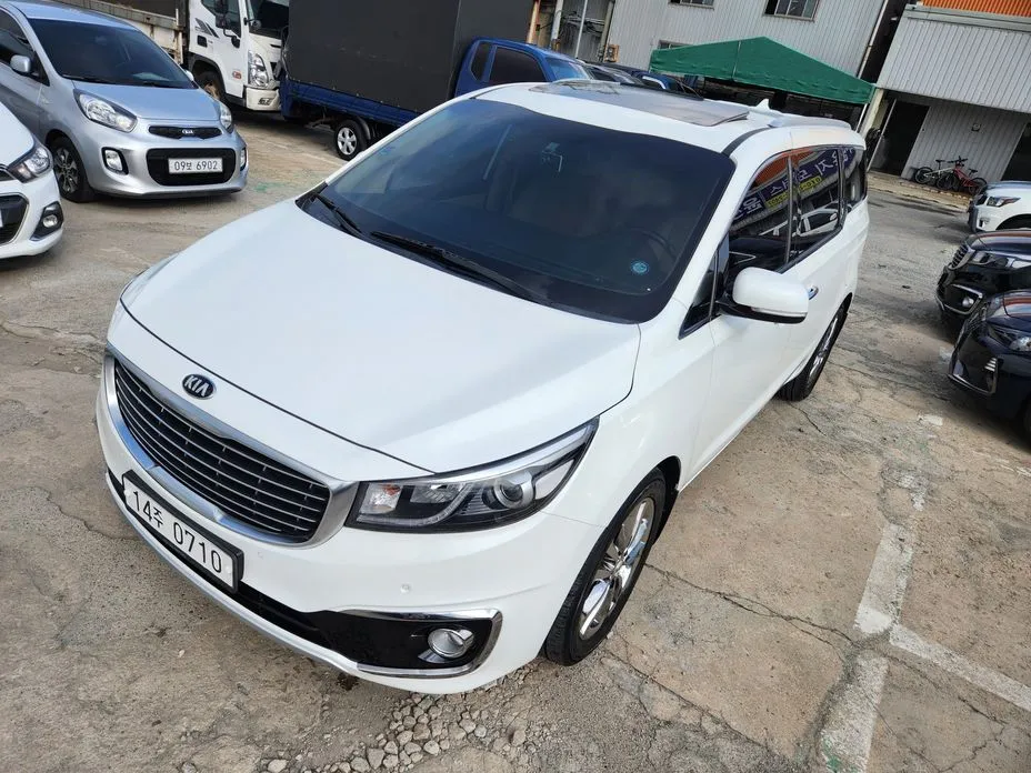 Kia Canival 2016