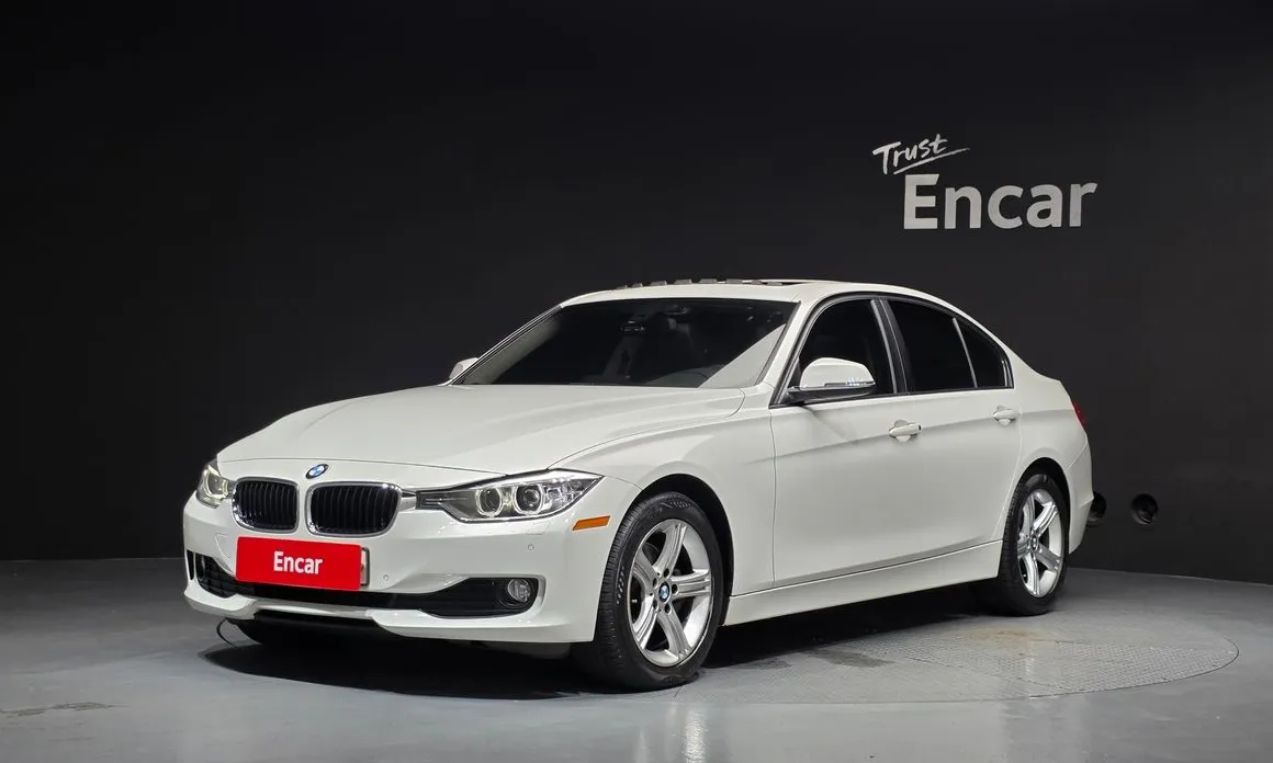 BMW 3-Series 2013