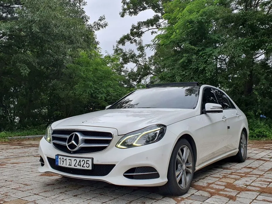 Mercedes-Benz E-Class 2015