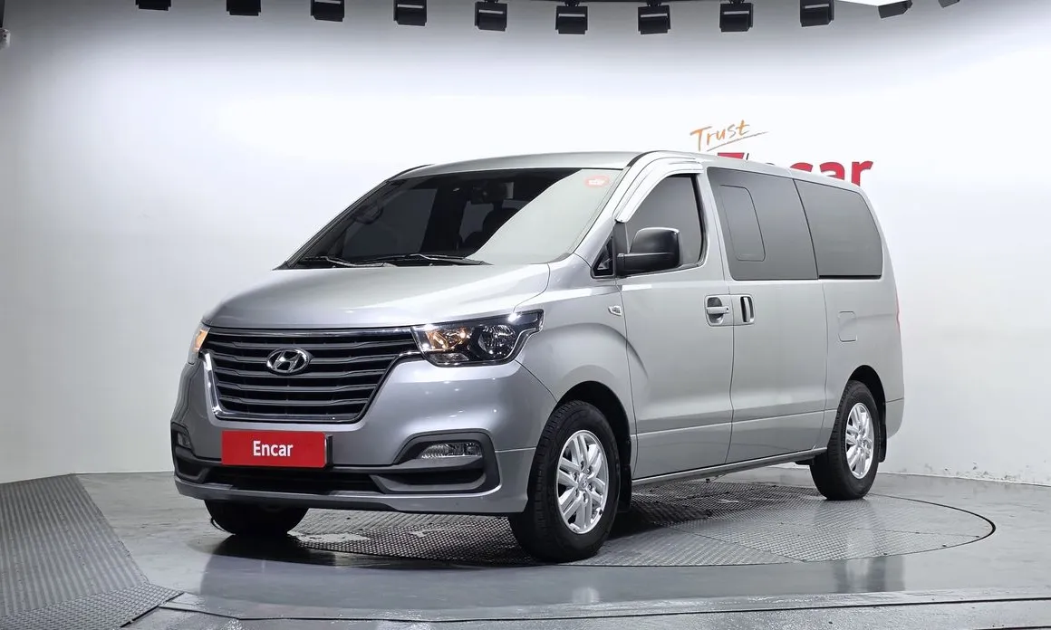 Hyundai Starex 2019
