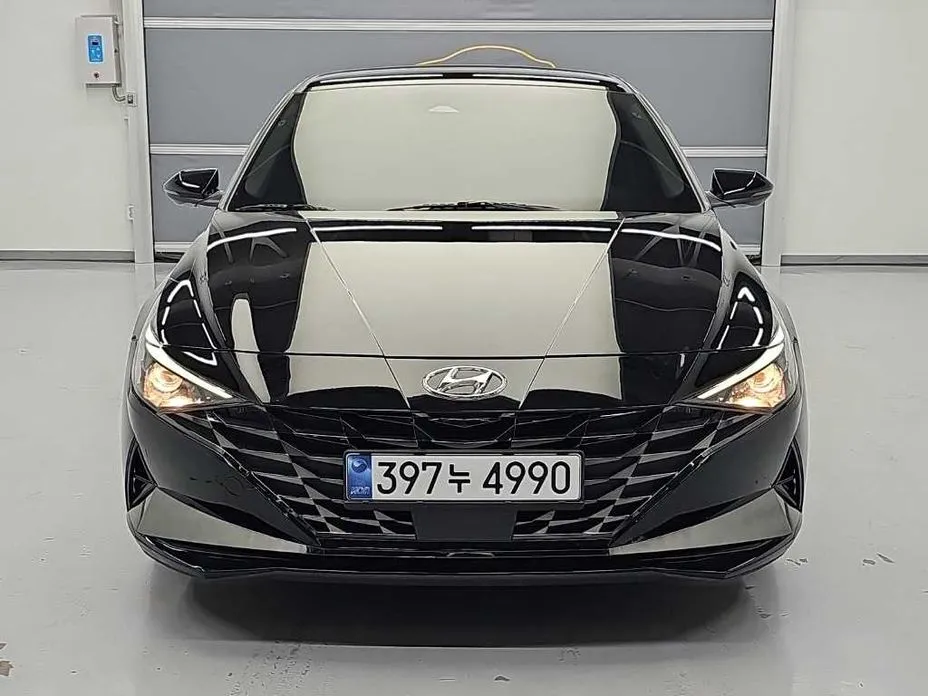 Hyundai AVANTE 2022