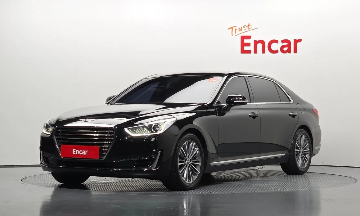 Genesis EQ900 2018