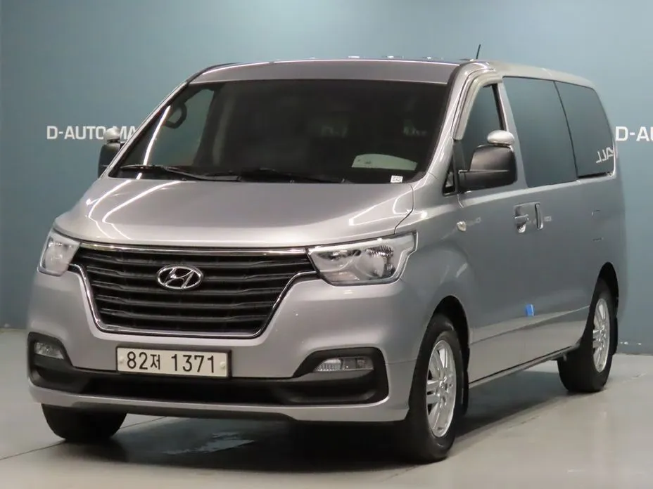 Hyundai Starex 2021