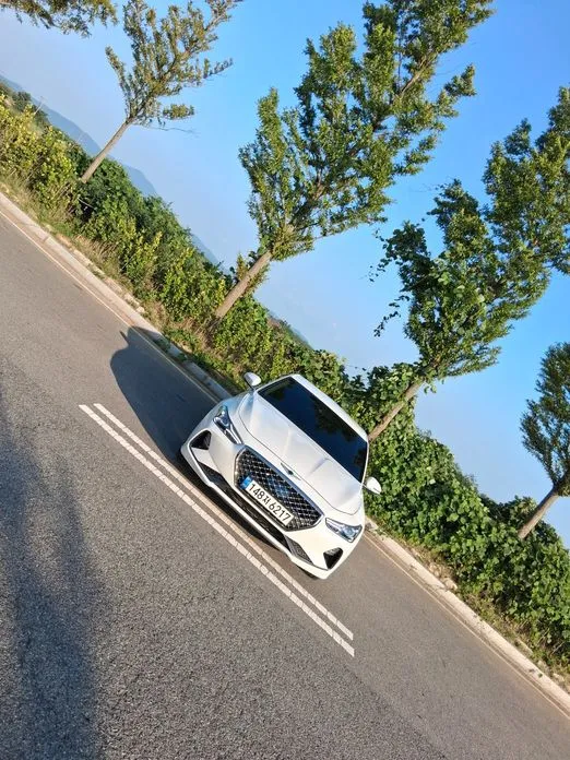 Genesis G70 2020