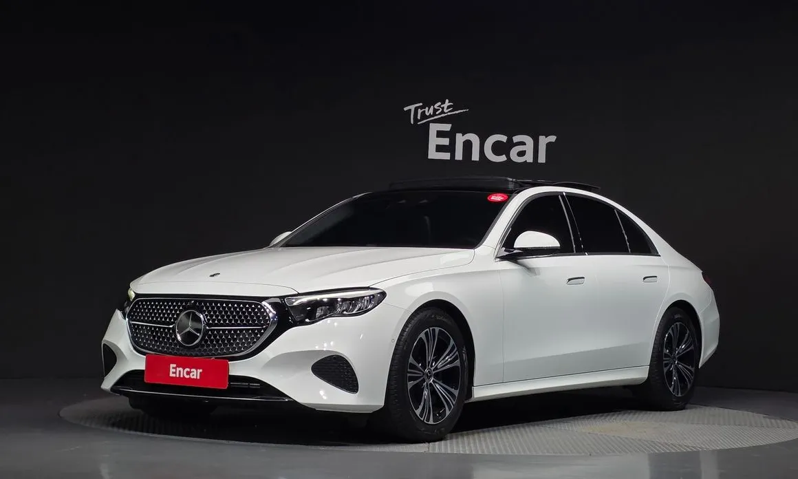 Mercedes-Benz E-Class 2025