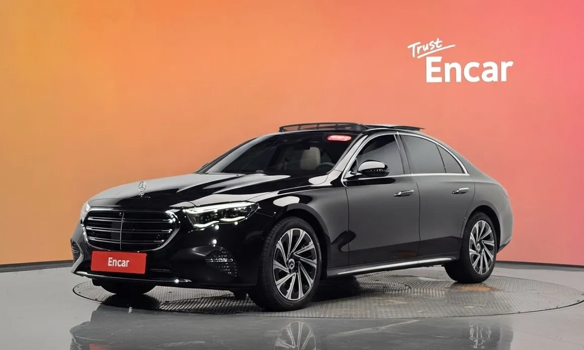 Mercedes-Benz E-Class 2025
