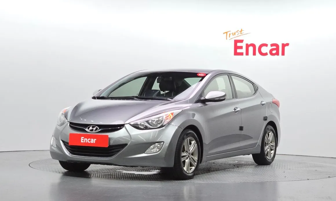 Hyundai AVANTE 2011