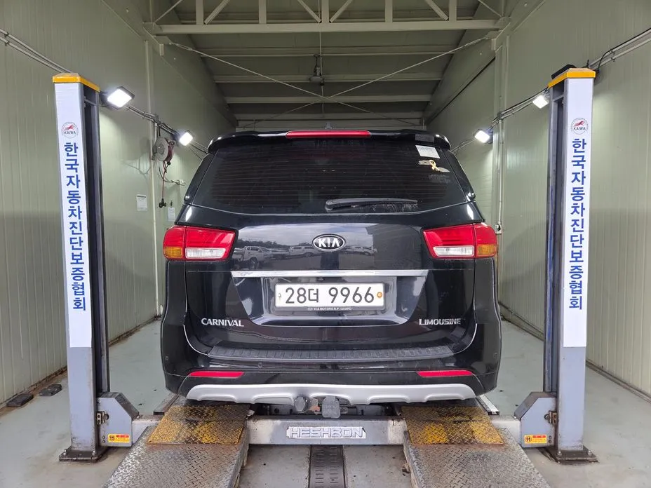 Kia Canival 2016