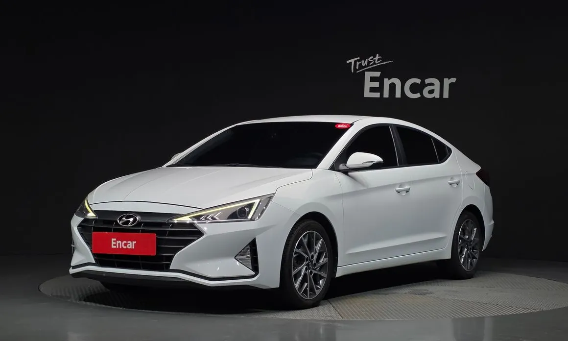 Hyundai AVANTE 2019