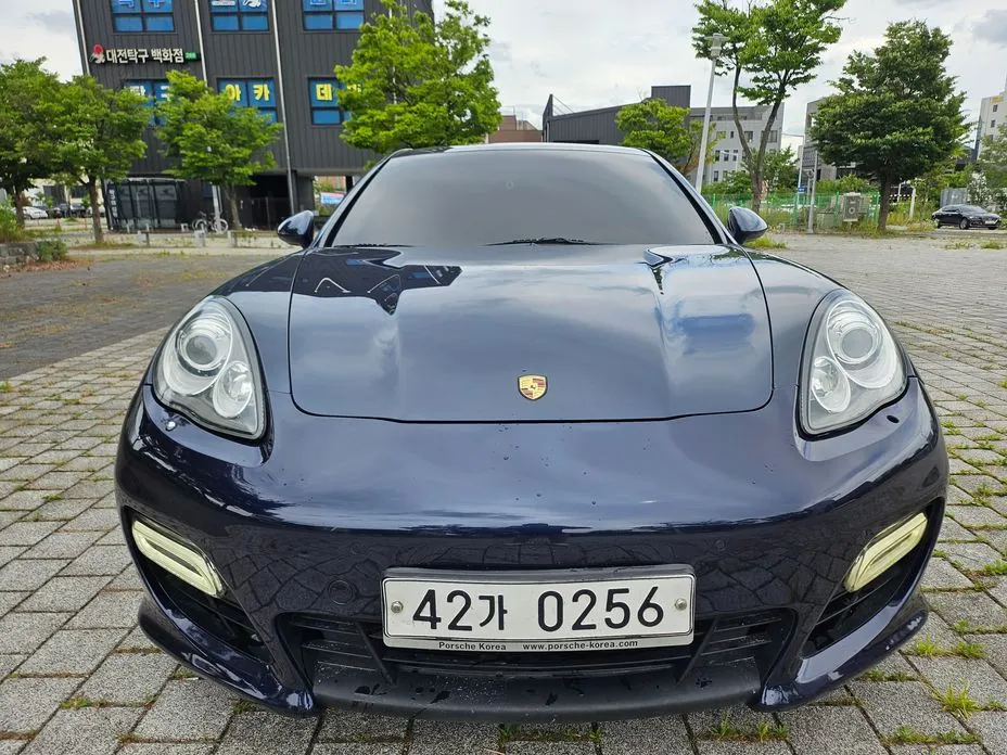 Porsche Panamera 2011