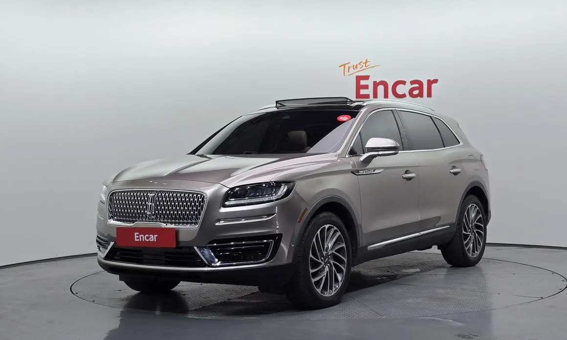 Lincoln Nautilus 2019