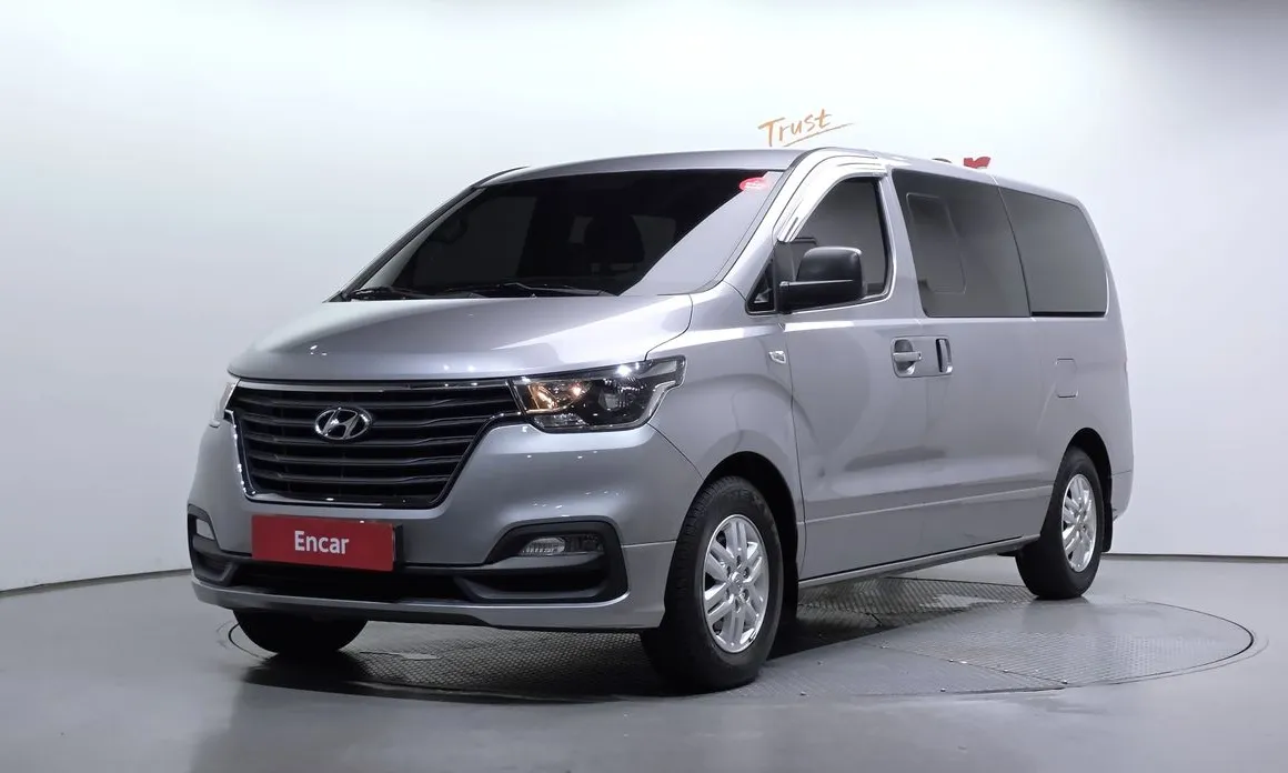 Hyundai Starex 2021