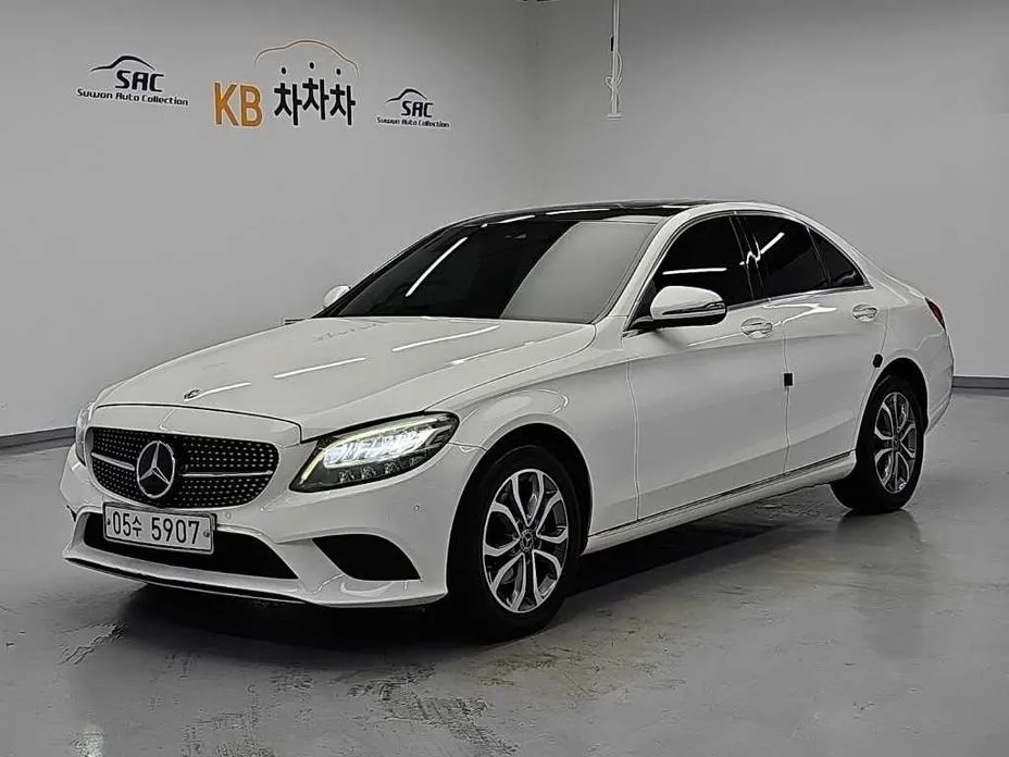Mercedes-Benz C-Class 2019