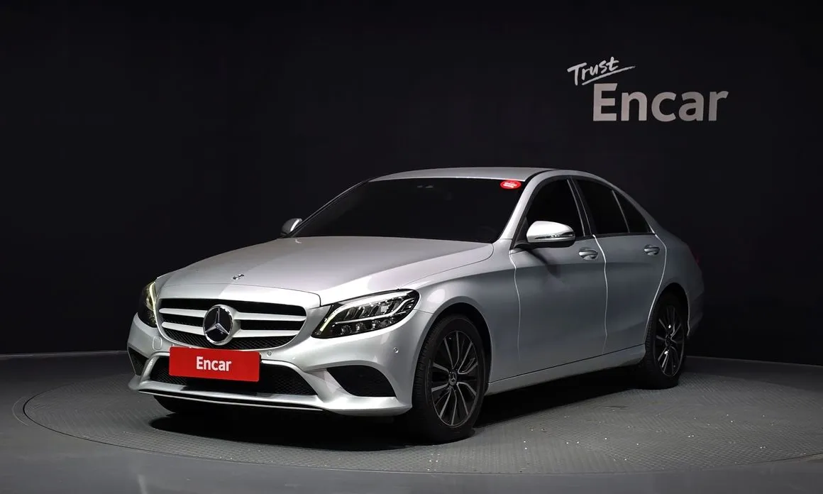 Mercedes-Benz C-Class 2019