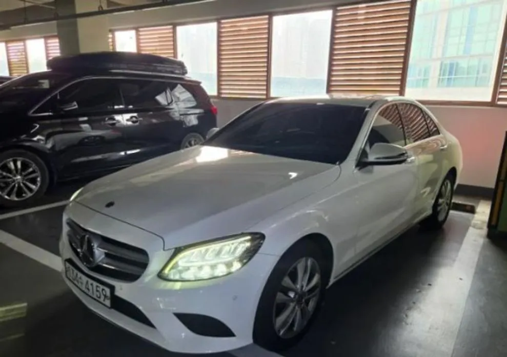 Mercedes-Benz C-Class 2019