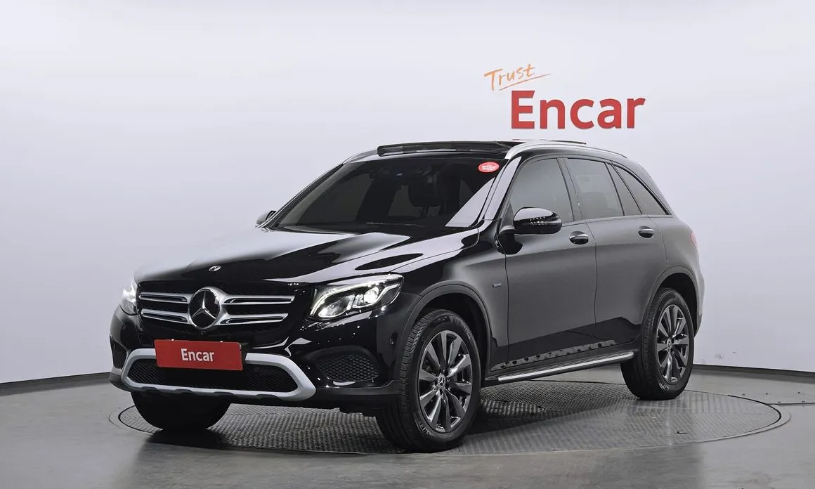 Mercedes-Benz GLC-Class 2019