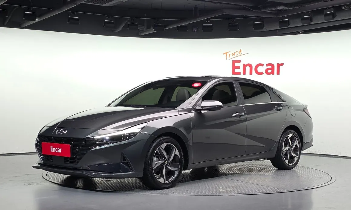 Hyundai AVANTE 2021