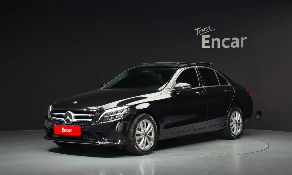 Mercedes-Benz C-Class 2020