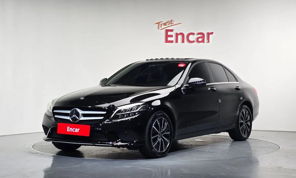 Mercedes-Benz C-Class 2020