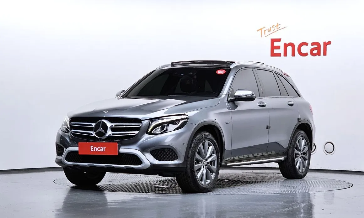Mercedes-Benz GLC-Class 2019