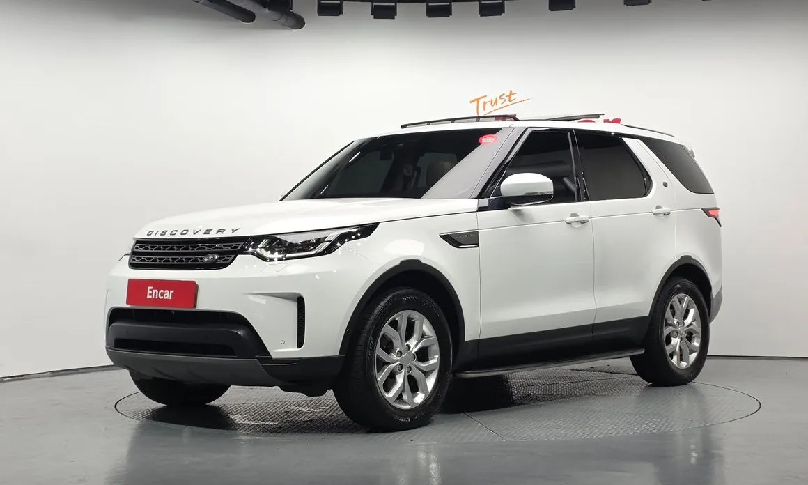 Land Rover Discovery 2019