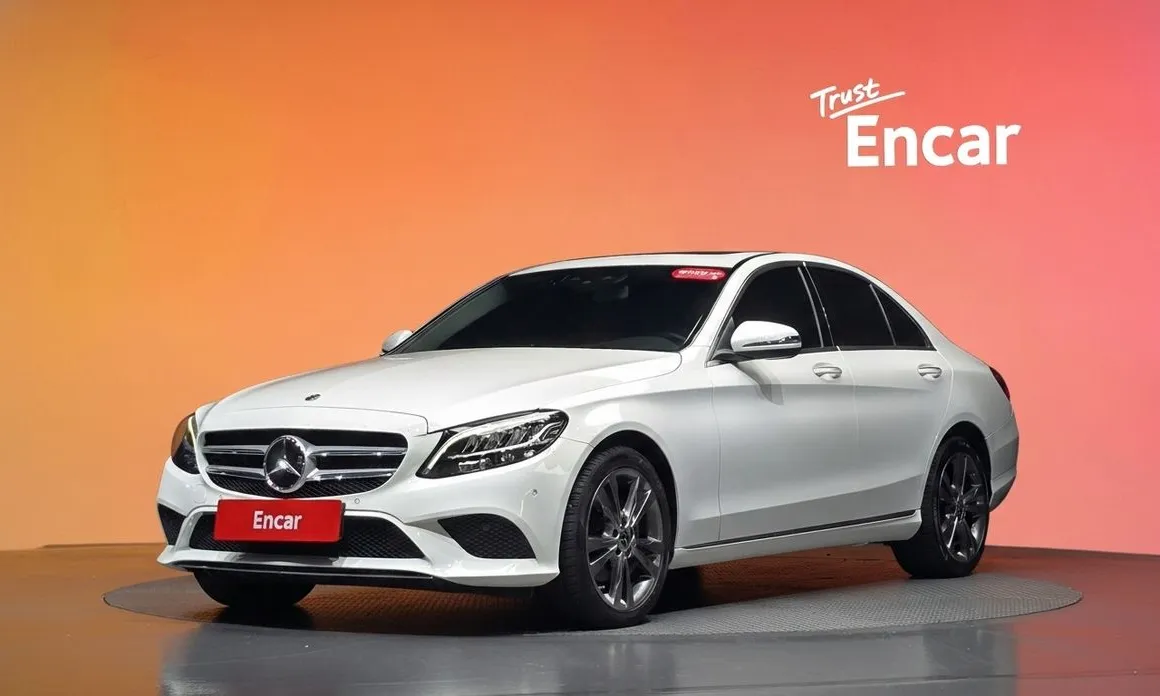 Mercedes-Benz C-Class 2020