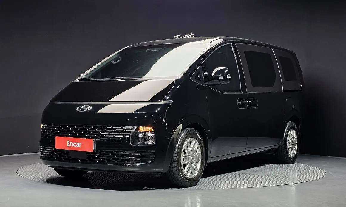Hyundai Staria 2023