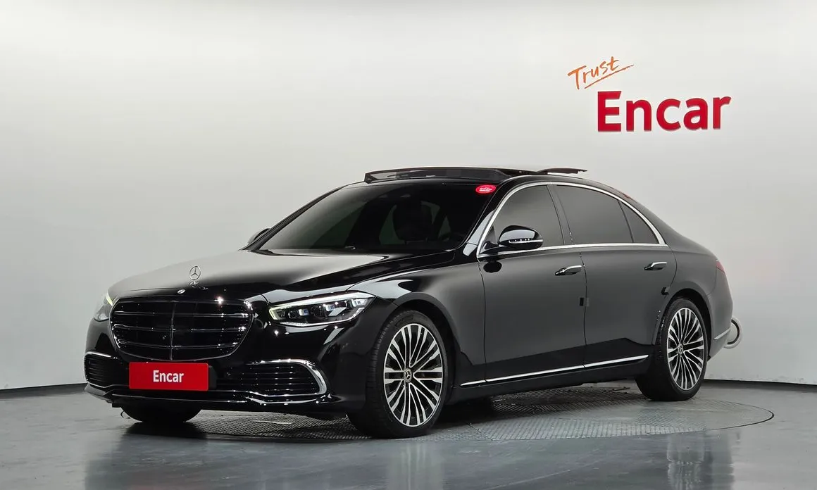 Mercedes-Benz S-Class 2023