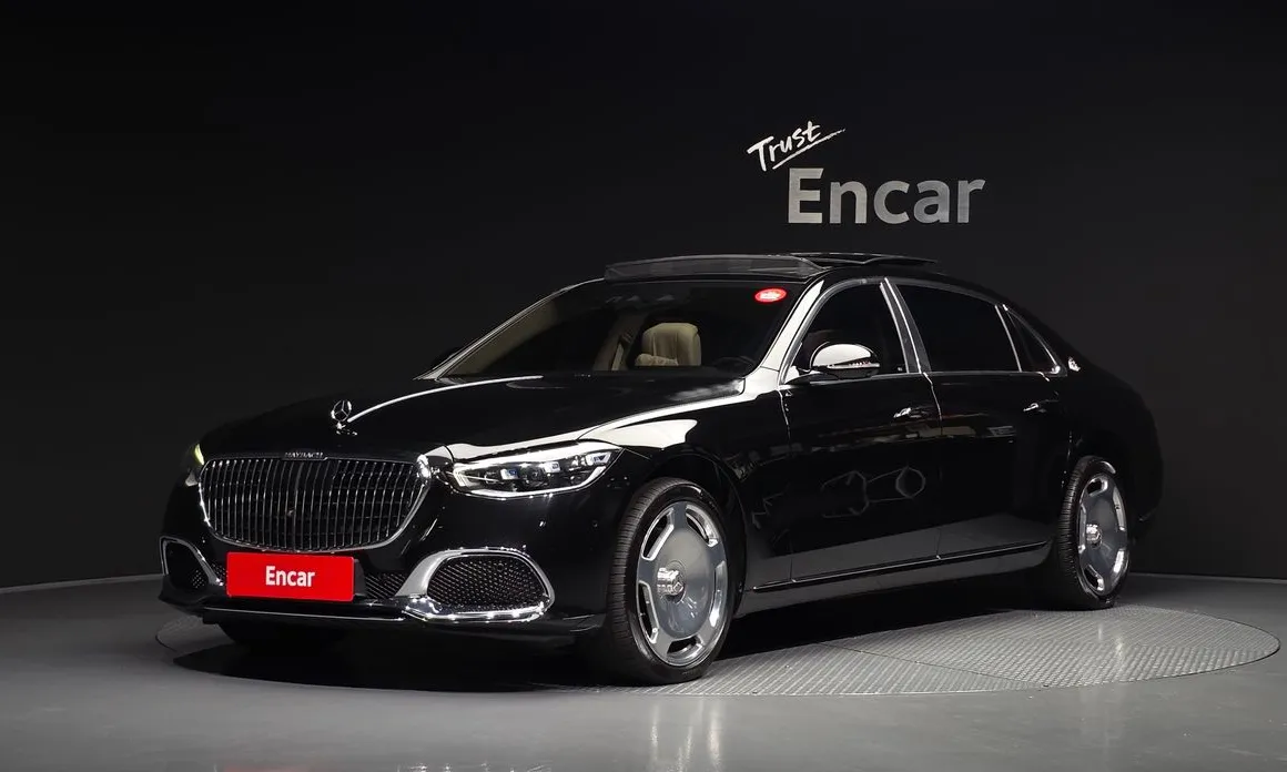 Mercedes-Benz S-Class 2023