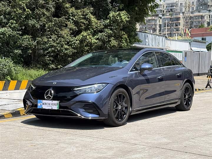 Mercedes-Benz EQE 2024 350