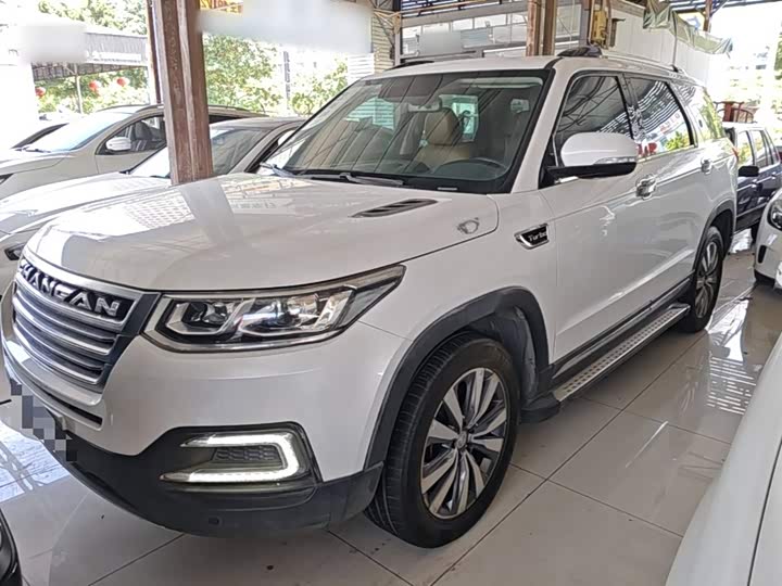 Changan CS95 2017 2.0T