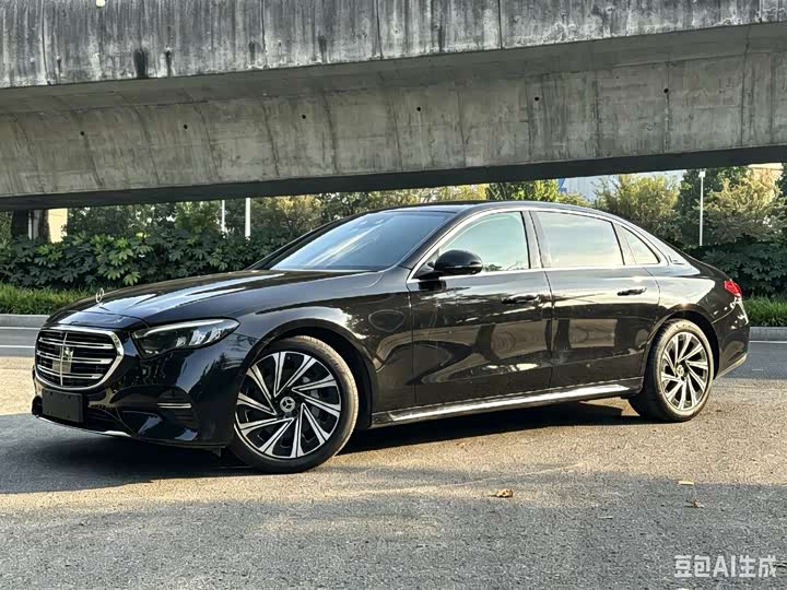 Mercedes-Benz Класс Е 2025 г. E 300 L люксовая комплектация_35.99