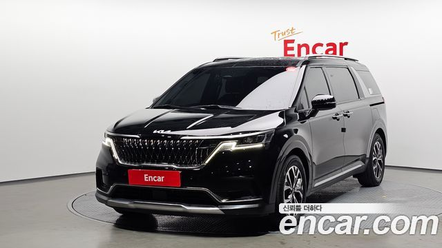 Kia Carnival 9-Seater Noblesse 2022 Минивэн