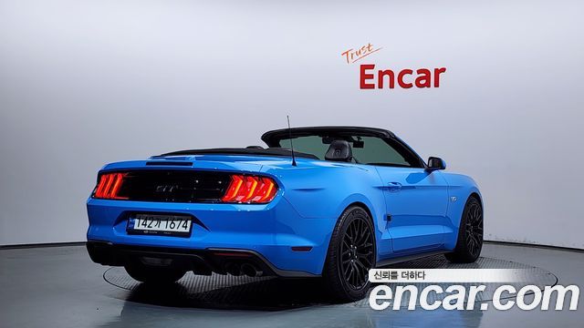 Ford Форд Мустанг GT Кабриолет