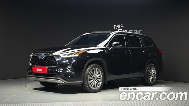 Toyota Тойота Хайлендер 2.5 4WD Платина