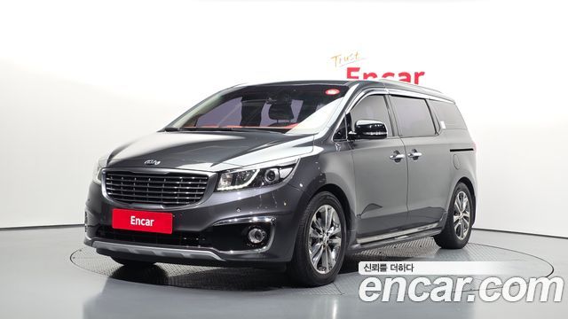 Kia Carnival 9-seater Prestige 2016 Минивэн