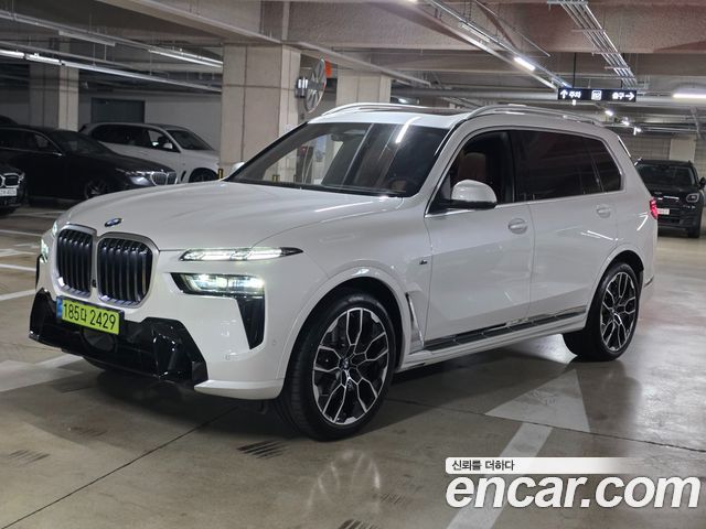 BMW X7 xDrive 40i M Sport 6STR 2025 Кроссовер