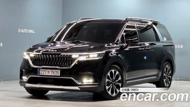Kia Carnival 9-Seater Noblesse 2021 Минивэн