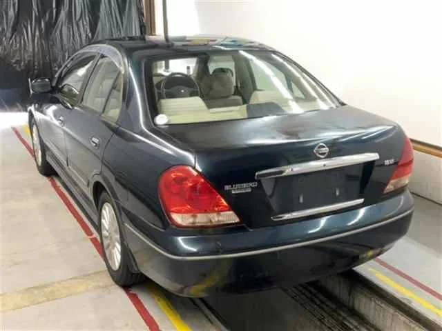 NISSAN BLUEBIRD SYLPHY 2005 из Японии