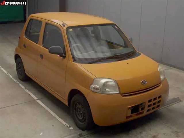 DAIHATSU ESSE 2006 из Японии