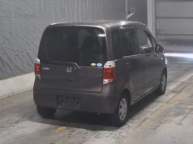 Honda LIFE 2011
