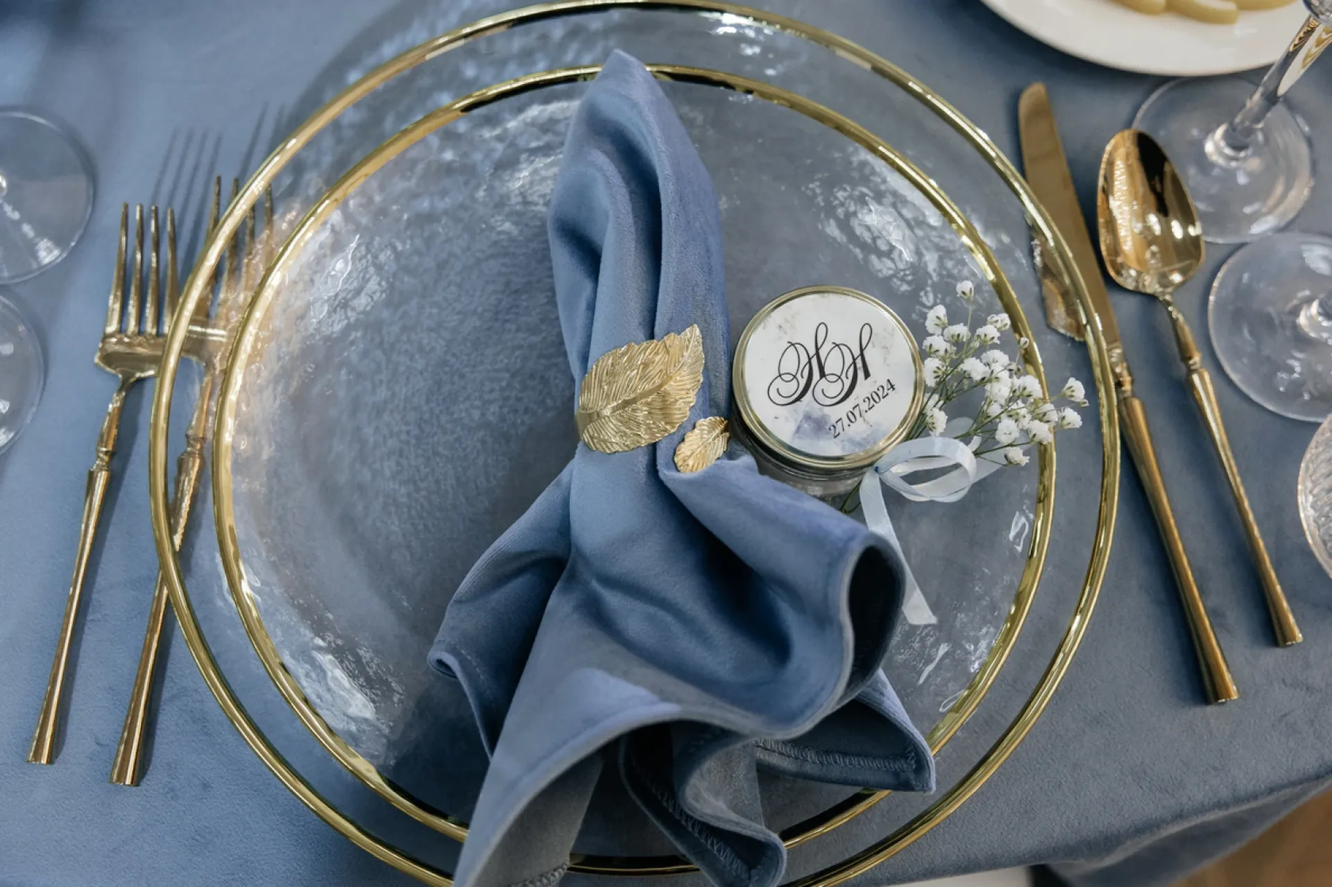 Суриковъ Холл