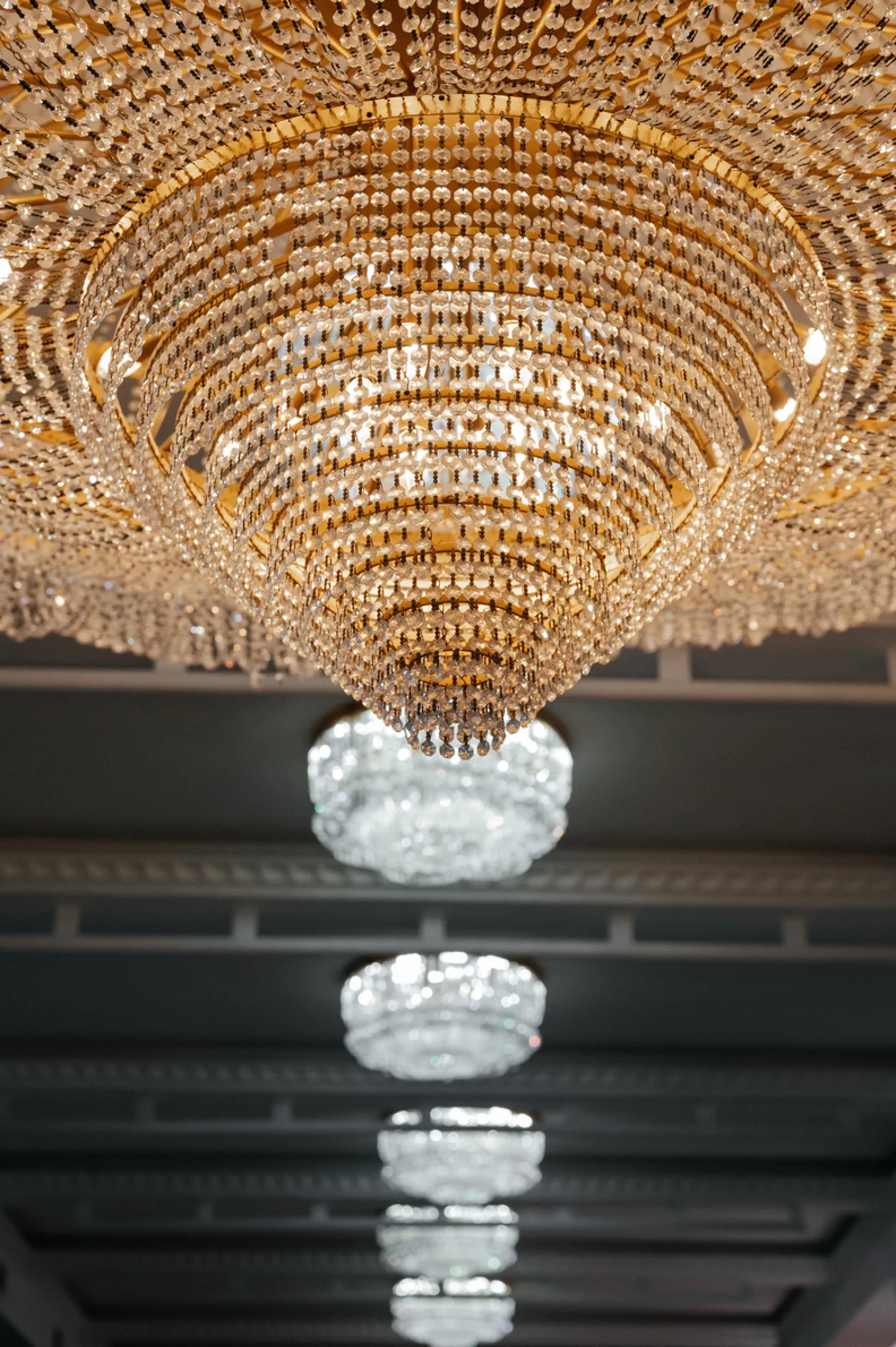 Суриковъ Холл