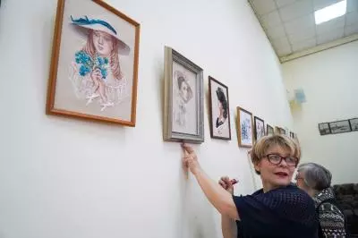 Открытие выставки Натальи Савиновой