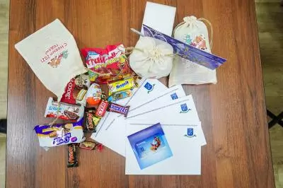Подарки в школы и детские сады к Новому году